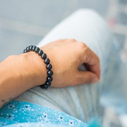 zapestnica črni turmalin kristal za zaščito