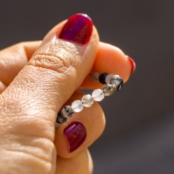 energy jewelry, overcome fears