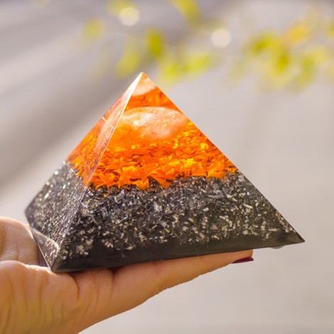 Citrine shungite orgonite pyramid