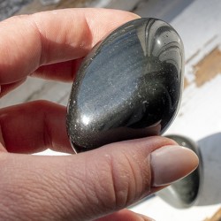 obsidian, obsidian crystal, obsidian bigger piece, polished crystal