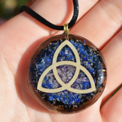 orgonite, lapis lazuli