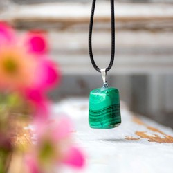 MALACHITE pendant