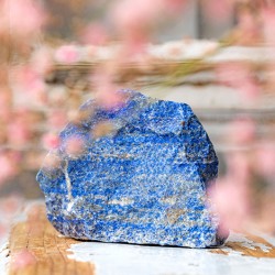 crystals for communication, forehead chakra, throat chakra
