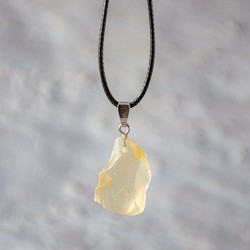 LIBYAN DESERT GLASS necklace, tektite