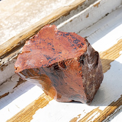 mahagoni obsidian, mahagoni obsidian večji kos, kristali za zaščito, kristali za moč, kristali proti negativni energiji
