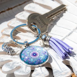 mandala, mandala obesek za ključe, energijski nakit, trgovina s kristali,vijolična mandala, mandala obesek za ključe