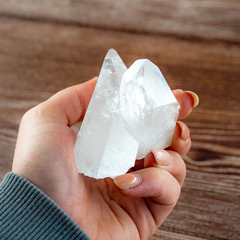 CLEAR QUARTZ polished cluster 140-180g, clear quartz,