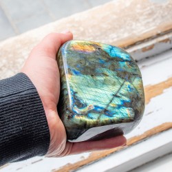 LABRADORIT kristal večji, labradorit kamen, labradorit prodaja Slovenija
