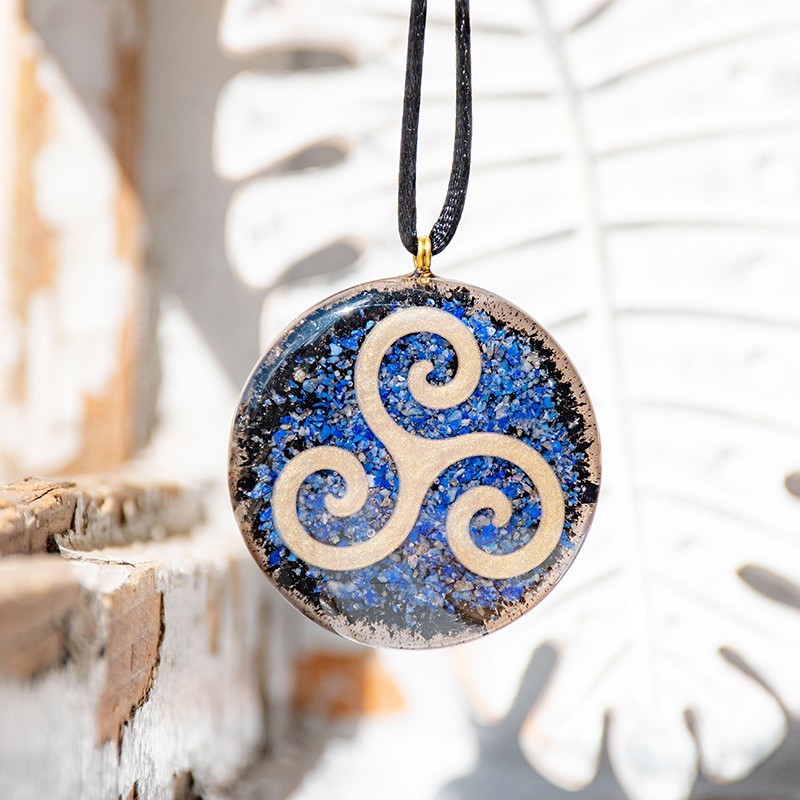 lapis lazuli, črni turmalin, orgonit, orgonit ogrlica, orgonit nakit, energijski nakit, sevanje
